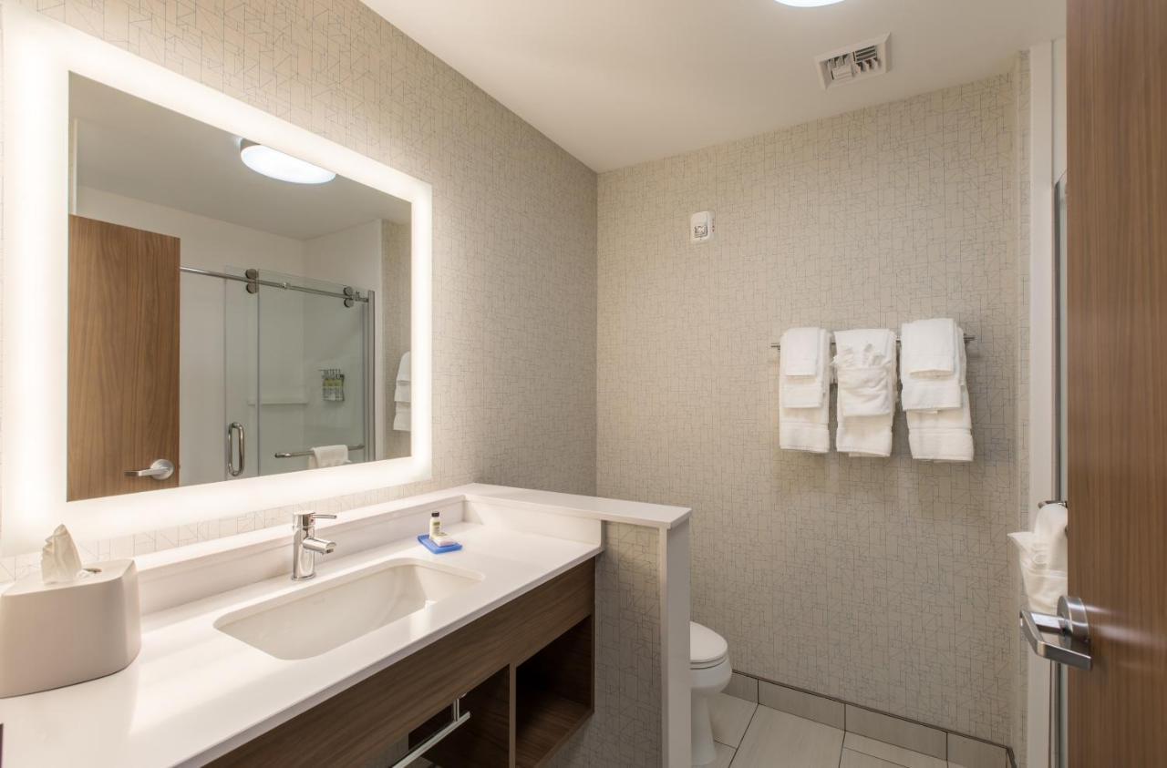 Holiday Inn Express & Suites Greenville S - Piedmont By Ihg Bagian luar foto