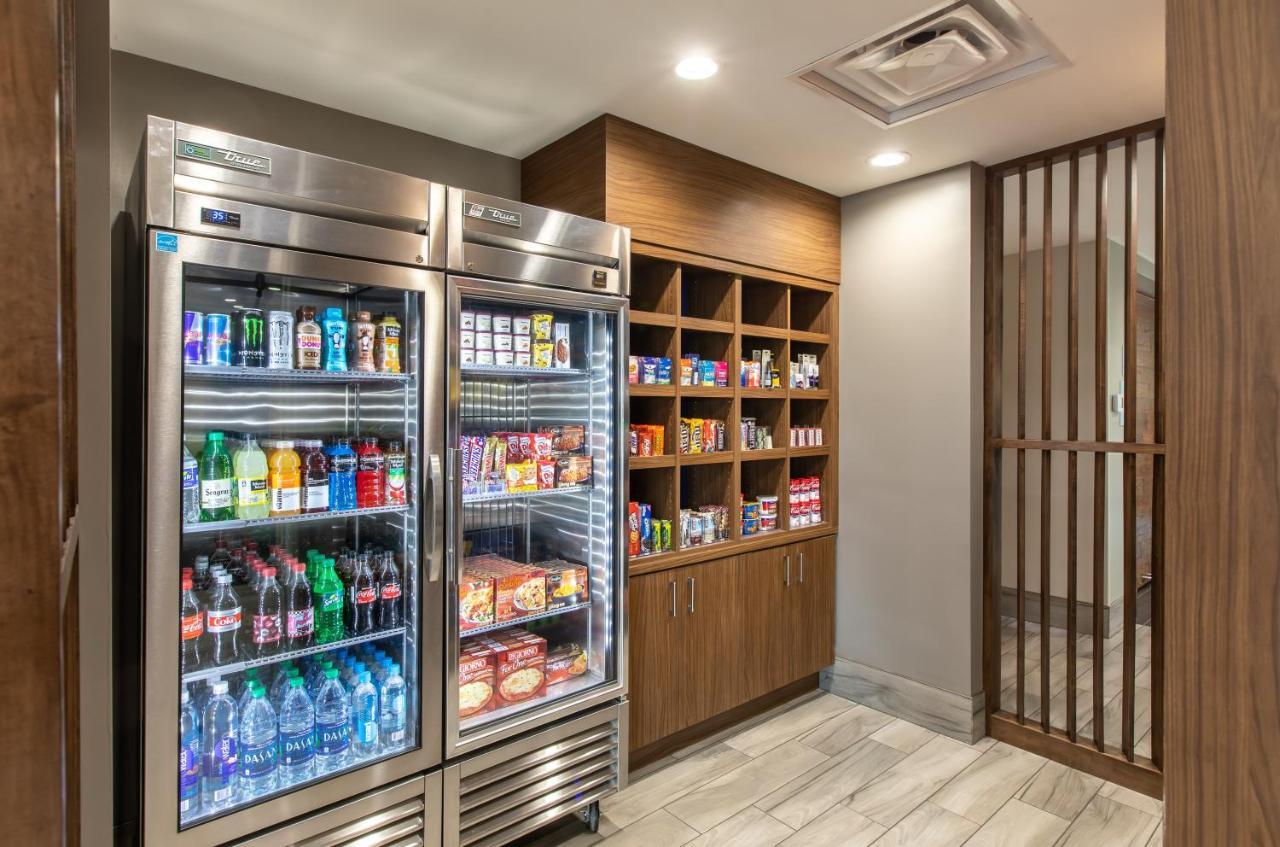 Holiday Inn Express & Suites Greenville S - Piedmont By Ihg Bagian luar foto