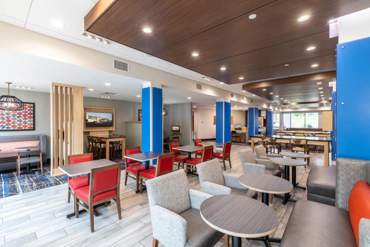 Holiday Inn Express & Suites Greenville S - Piedmont By Ihg Bagian luar foto